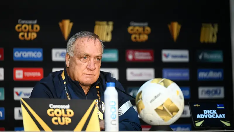 Dick Advocaat Curacao Jamaica