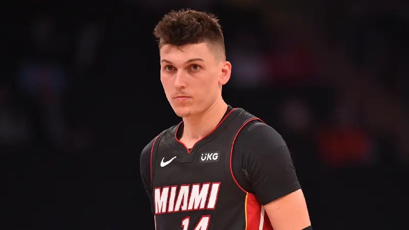 Tyler Herro rentree Miami Dallas
