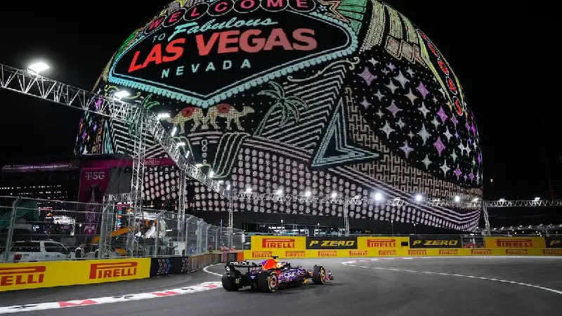 Verstappen positief tweede training Las Vegas