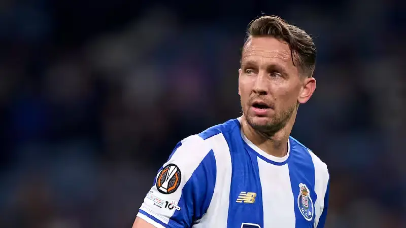 luuk de jong knieblessure fc porto