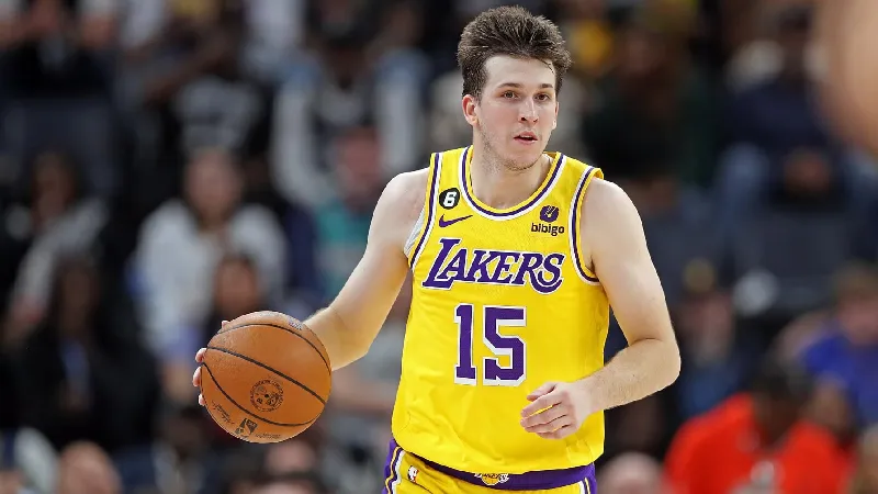 austin reaves lakers kuitblessure